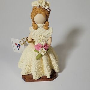 Clay Faceless Rosa Cream and Pink Decorative Figurine